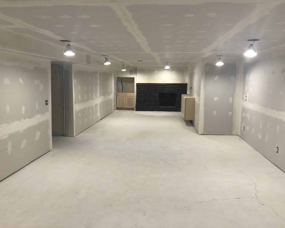 bare-concrete-basement