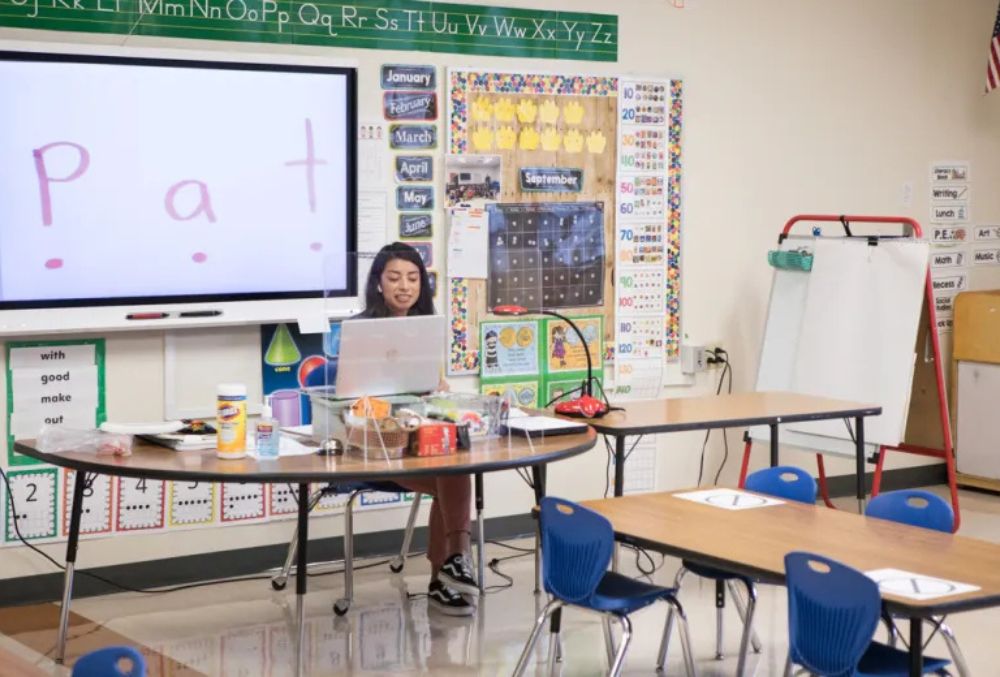 school facilities with polished concrete flooring